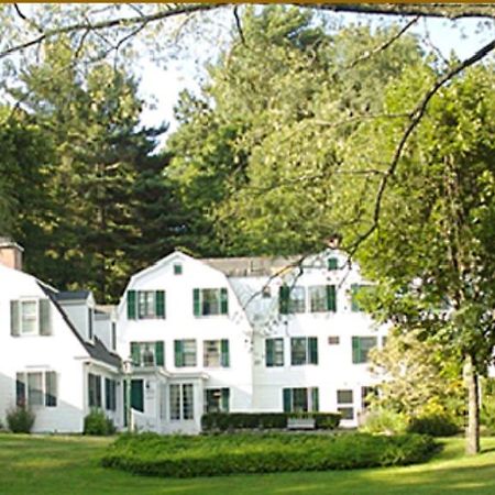 Garden Gables Inn Lenox Dış mekan fotoğraf